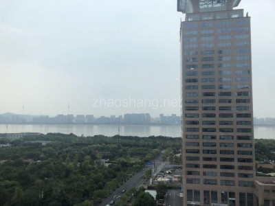 浙江杭州滨江区450平米写字楼出租，环境好，地铁口