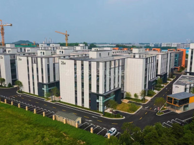 高新区核心位置，厂库房出售，均价530，50年大产权