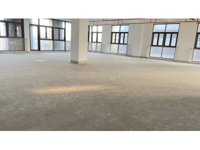 政府园区 园内孵化器配有实验室  104地块 可环评