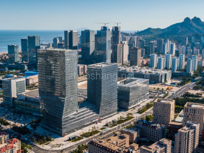 国信金融中心，崂山区政府旁，甲级楼宇，130-2200平方不等