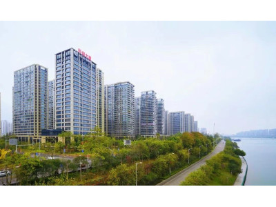 出租柳北科创大厦一线江景写字楼