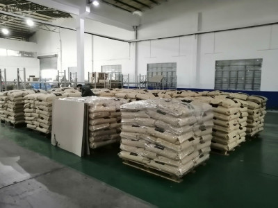 广州仓库出租 塑胶颗粒仓库 提供分拣取样打托缠膜等仓储服务