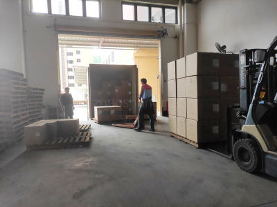 佛山数十万平方米仓储，托管自观、物流一件代发，专业团队。