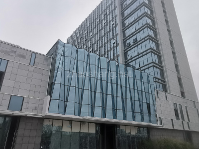 烟台黄渤海新区八角湾大学城觅酒店写字楼对外出租